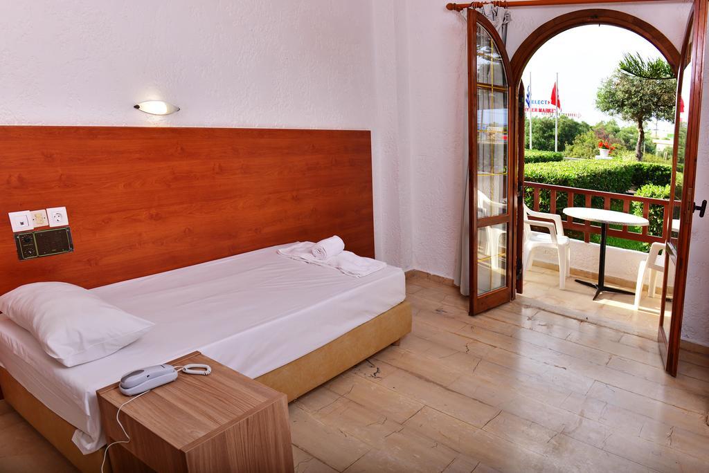 Krits Hotel Khersónisos Eksteriør bilde
