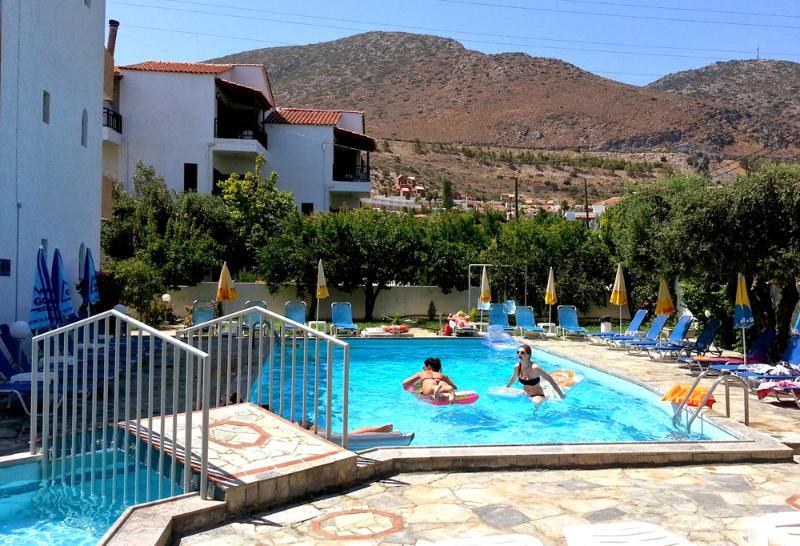 Krits Hotel Khersónisos Eksteriør bilde